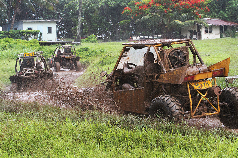 Mud Buggies : Rarotonga : Business News Photos : Richard Moore : Photographer